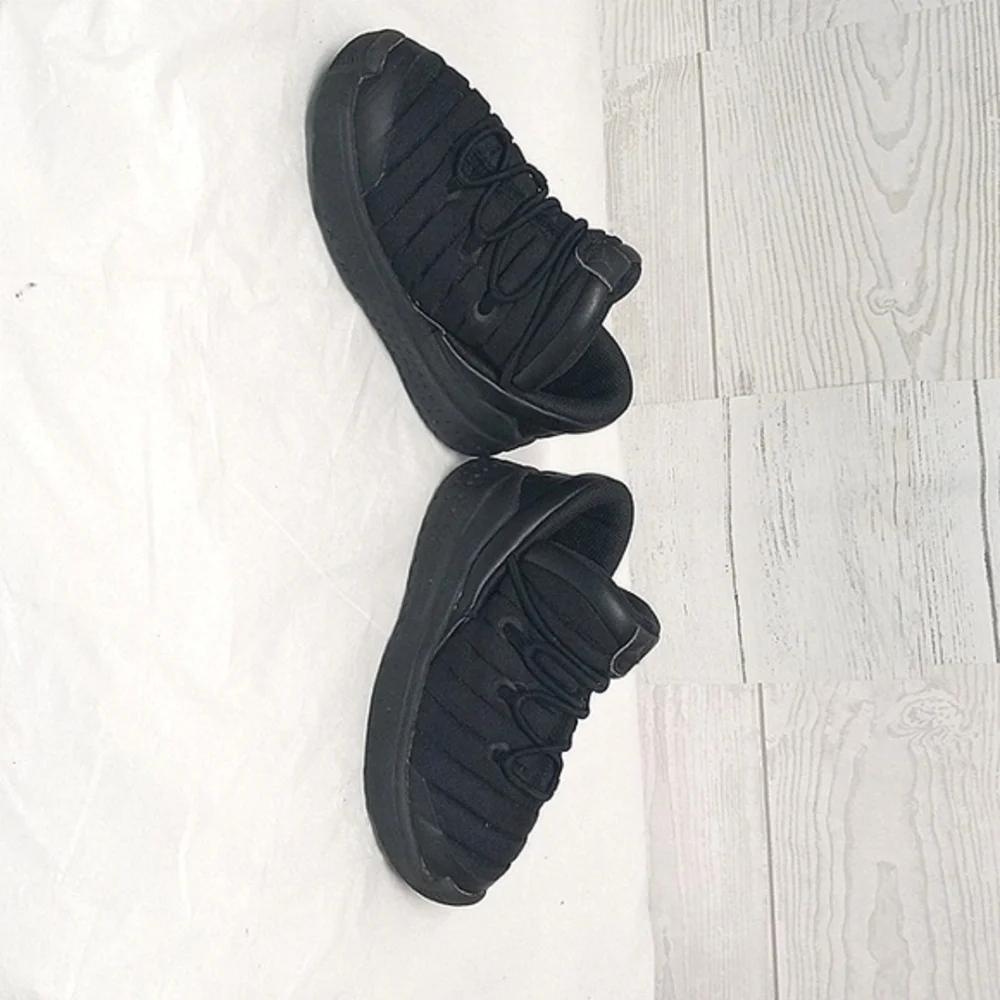 Nike Jordan's Black‎ Children's Style #919718-011